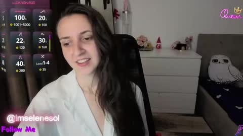 Lizzy Palmer online show from May 20, 2026, 4:18 am