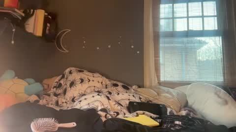 lizzybunny online show from March 1, 2025, 5:05 pm