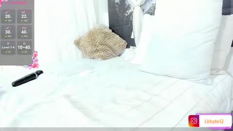 Snapshot of lkhate_ chatting on February 18, 2026, 7:37 am Khate online show from February 18, 2026, 7:37 am