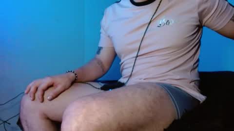 lliamm 2 online show from October 7, 2025, 3:14 am