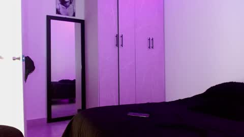 lliamm 2 online show from March 15, 2026, 12:11 pm