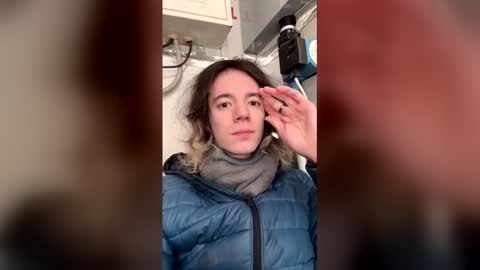 just lllattti online show from March 16, 2026, 6:50 am