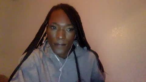 Snapshot of lllbwc chatting on December 15, 2025, 7:45 am lllbwc online show from December 15, 2025, 7:45 am