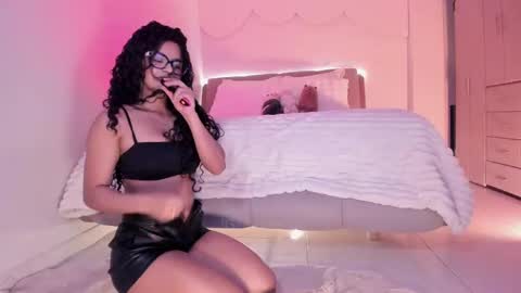 Kloe see you 28-11  to celebrate my birthday online show from September 27, 2025, 1:43 am