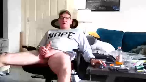 LongDick Daddy online show from October 15, 2025, 3:45 pm