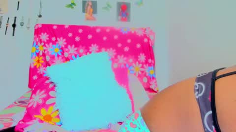 loaisisAdamss online show from January 18, 2025, 3:59 pm