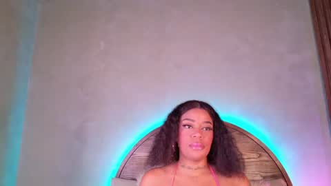 Snapshot of loana_vegas chatting on July 27, 2026, 4:14 pm LOANA online show from July 27, 2026, 4:14 pm