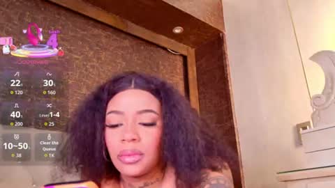 Snapshot of loana_vegas chatting on July 28, 2026, 7:39 pm LOANA online show from July 28, 2026, 7:39 pm
