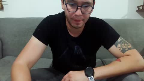 Snapshot of lobomx19 chatting on July 19, 2026, 12:14 am Lobo online show from July 19, 2026, 12:14 am