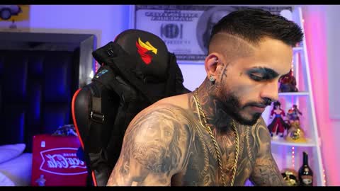 Snapshot of logan_hugh8 chatting on December 21, 2024, 1:32 pm logan_hugh8 online show from December 21, 2024, 1:32 pm