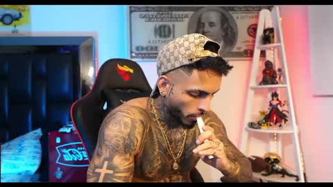 Snapshot of logan_hugh8 chatting on February 24, 2025, 10:26 am logan_hugh8 online show from February 24, 2025, 10:26 am