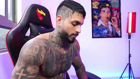 Snapshot of logan_hugh8 chatting on October 22, 2025, 9:47 pm logan_hugh8 online show from October 22, 2025, 9:47 pm