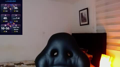 Snapshot of logan_military chatting on October 30, 2025, 2:57 am logan online show from October 30, 2025, 2:57 am