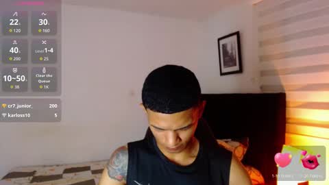 Snapshot of logan_military chatting on October 30, 2025, 11:49 pm logan online show from October 30, 2025, 11:49 pm