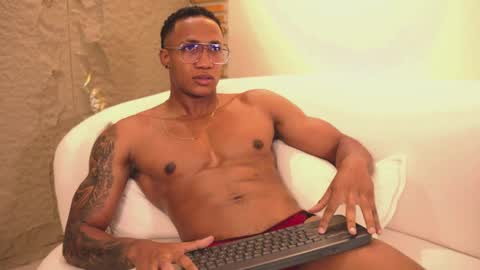 Snapshot of logan_varela chatting on March 4, 2025, 6:15 am logan_varela online show from March 4, 2025, 6:15 am