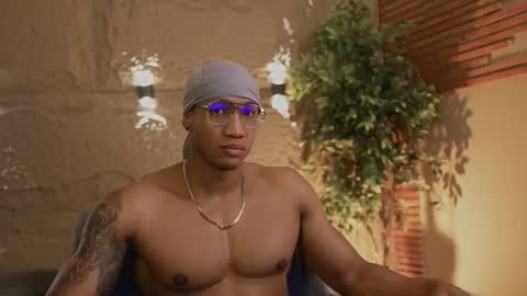 Snapshot of logan_varela chatting on November 12, 2025, 12:16 pm logan_varela online show from November 12, 2025, 12:16 pm