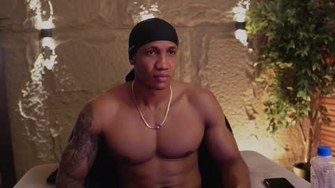 Snapshot of logan_varela chatting on November 24, 2025, 9:36 pm logan_varela online show from November 24, 2025, 9:36 pm