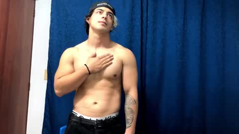 Snapshot of logan_x3 chatting on January 8, 2025, 5:59 am Logan online show from January 8, 2025, 5:59 am