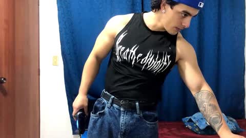 Snapshot of logan_x3 chatting on January 23, 2025, 3:58 am Logan online show from January 23, 2025, 3:58 am