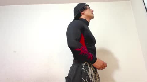 Snapshot of logan_x3 chatting on March 27, 2026, 3:56 am Logan online show from March 27, 2026, 3:56 am