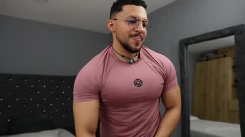 loganmartinx online show from April 11, 2026, 11:20 pm