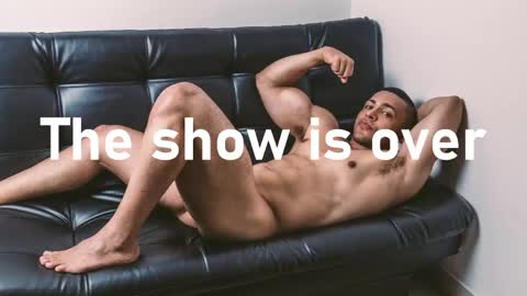 Snapshot of loganmartinx chatting on May 15, 2026, 11:45 pm loganmartinx online show from May 15, 2026, 11:45 pm