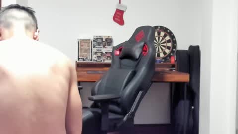 Snapshot of logannick chatting on February 10, 2025, 8:42 am Logan online show from February 10, 2025, 8:42 am