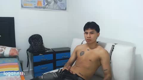 logannthh online show from March 1, 2025, 7:51 am