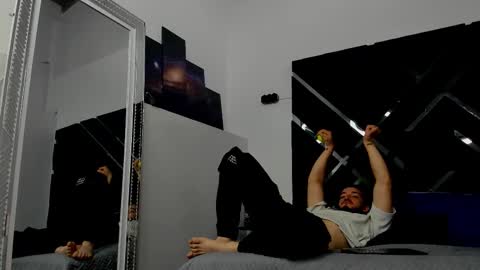 Snapshot of loganwolfjs chatting on February 24, 2026, 2:37 pm Logan Wolf online show from February 24, 2026, 2:37 pm