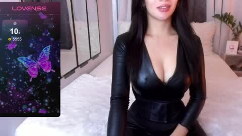 Mistress L online show from April 2, 2026, 1:53 pm