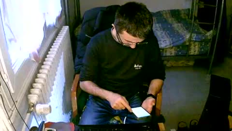 lokoum39 online show from January 7, 2025, 3:33 pm