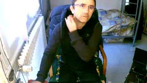 lokoum39 online show from January 19, 2025, 3:10 pm