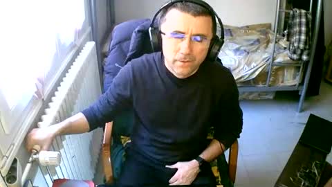 lokoum39 online show from February 17, 2025, 12:16 pm