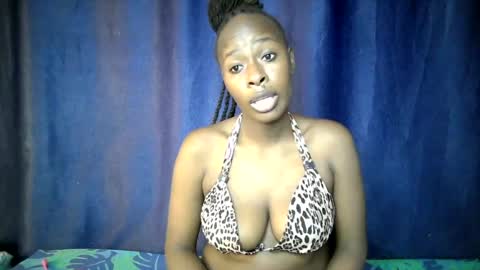 lola_beib online show from July 26, 2026, 6:04 pm