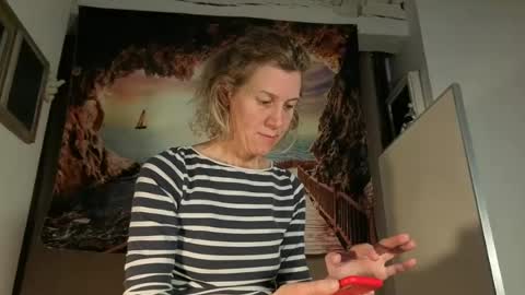 Snapshot of lola_belgium chatting on June 4, 2026, 6:08 am lola_belgium online show from June 4, 2026, 6:08 am