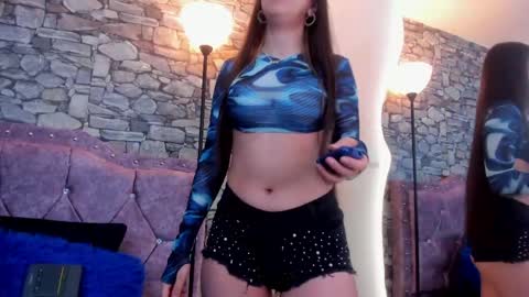 LOLA online show from March 24, 2026, 7:52 pm