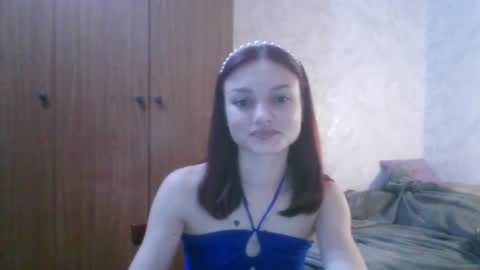 lola_sweetglow online show from July 3, 2026, 8:26 pm