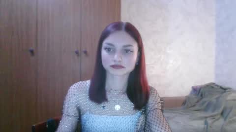 lola_sweetglow online show from July 9, 2026, 8:13 pm