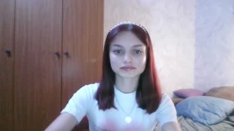 lola_sweetglow online show from July 18, 2026, 8:12 pm