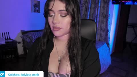 Snapshot of lolaasmith_21 chatting on December 15, 2024, 11:53 pm lolaasmith_21 online show from December 15, 2024, 11:53 pm
