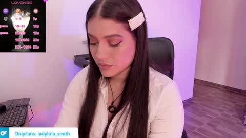 Snapshot of lolaasmith_21 chatting on January 26, 2025, 7:52 pm lolaasmith_21 online show from January 26, 2025, 7:52 pm