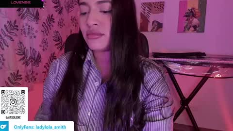 Snapshot of lolaasmith_21 chatting on March 8, 2025, 7:27 am lolaasmith_21 online show from March 8, 2025, 7:27 am