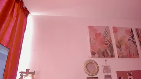 Snapshot of lolaasmith_21 chatting on October 19, 2025, 9:37 pm lolaasmith_21 online show from October 19, 2025, 9:37 pm