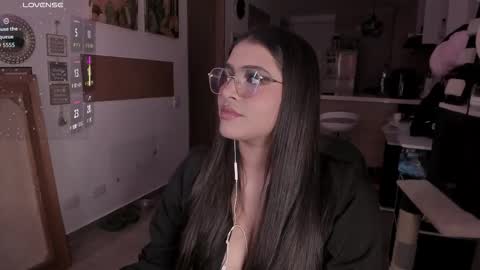 Snapshot of lolaasmith_21 chatting on November 20, 2025, 8:08 pm lolaasmith_21 online show from November 20, 2025, 8:08 pm