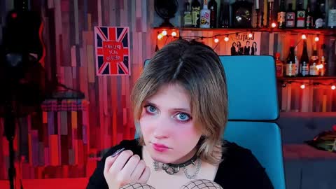 Snapshot of lolaasmus chatting on January 11, 2025, 8:11 am I consider myself the god Loki but life just calls me LOL online show from January 11, 2025, 8:11 am