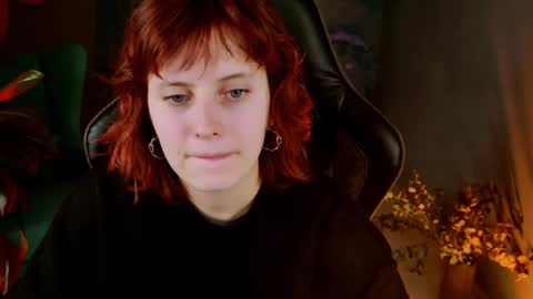 Snapshot of lolaasmus chatting on March 11, 2025, 8:09 am I consider myself the god Loki but life just calls me LOL online show from March 11, 2025, 8:09 am