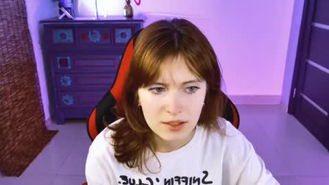 Snapshot of lolaasmus chatting on November 20, 2025, 3:23 pm I consider myself the god Loki but life just calls me LOL online show from November 20, 2025, 3:23 pm