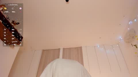 Snapshot of lolaberry_ chatting on January 26, 2025, 9:08 am Lola Berry online show from January 26, 2025, 9:08 am