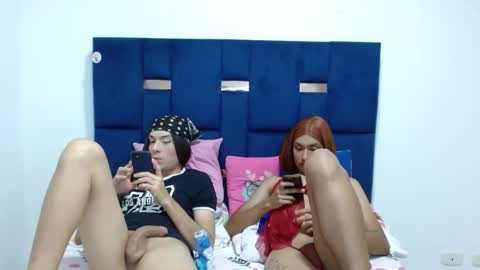 Snapshot of lolabloomx chatting on May 8, 2026, 4:07 am lolabloomx online show from May 8, 2026, 4:07 am