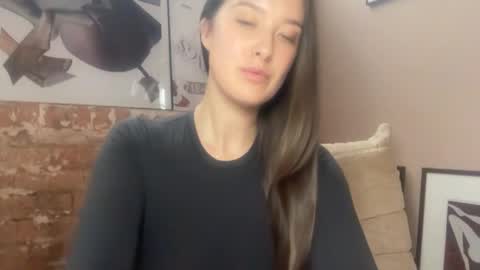 Frt Pr1ncess online show from October 7, 2025, 3:31 pm